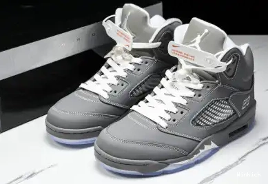 136027-005 Grey' Jordan 5 Retro 'Wolf 0511